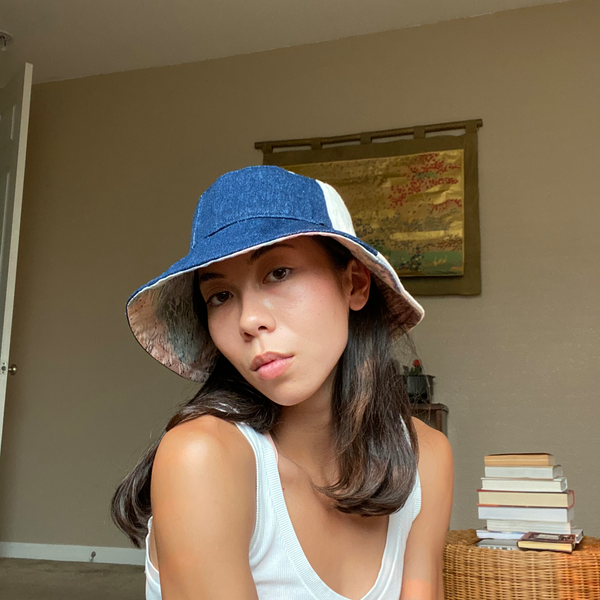 Duo-Tone Buckethat